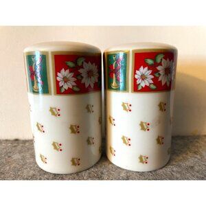 Vintage Charlton Hall by Kobe Japan Salt/Pepper Shakers  #2562